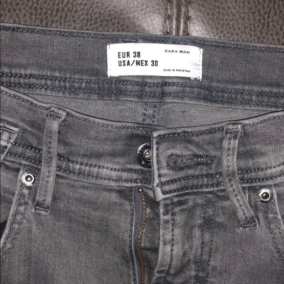 Jeans - Picture 4 of 4